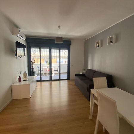 Lux Fara Leilighet Milano Eksteriør bilde