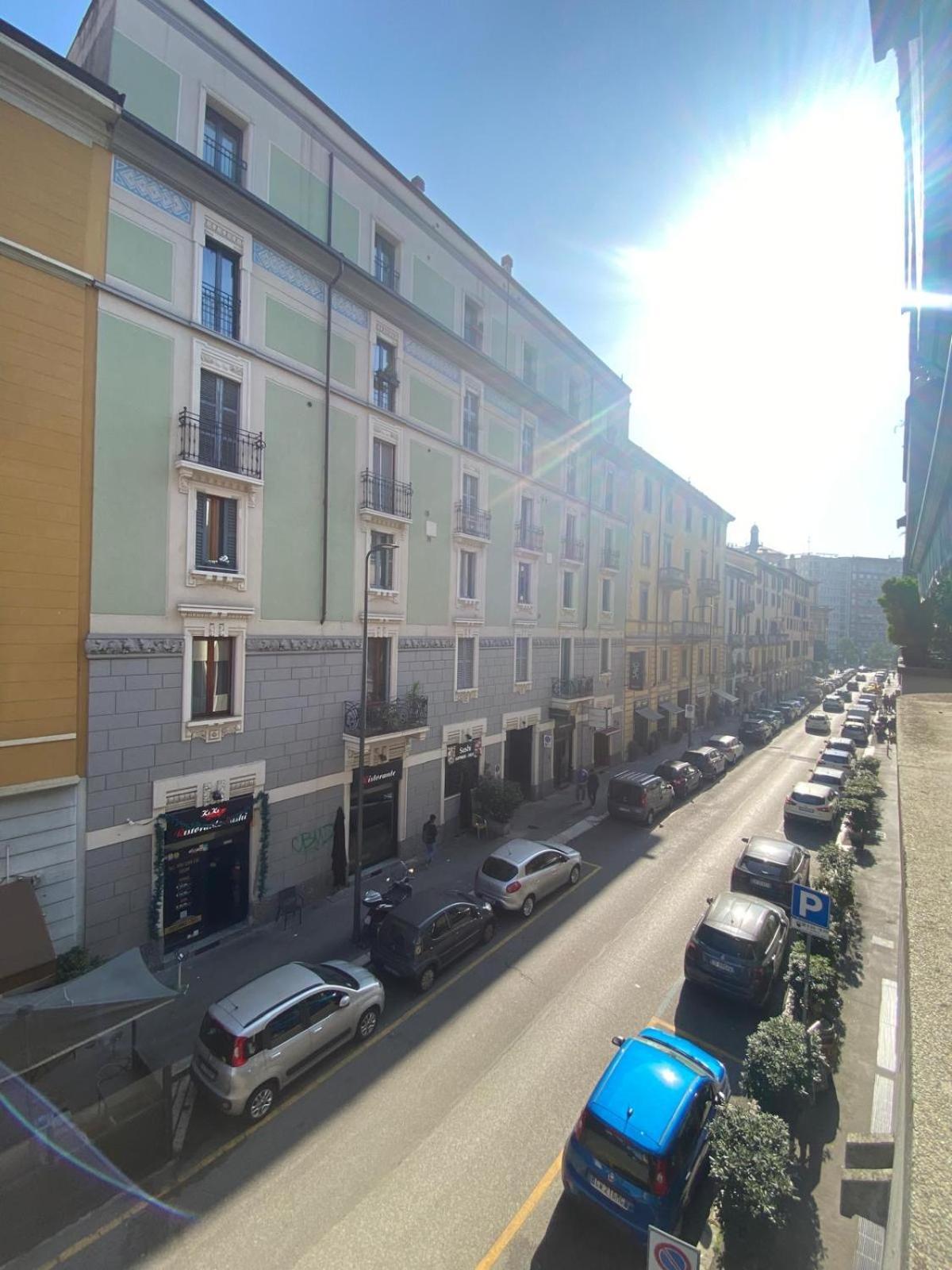 Lux Fara Leilighet Milano Eksteriør bilde