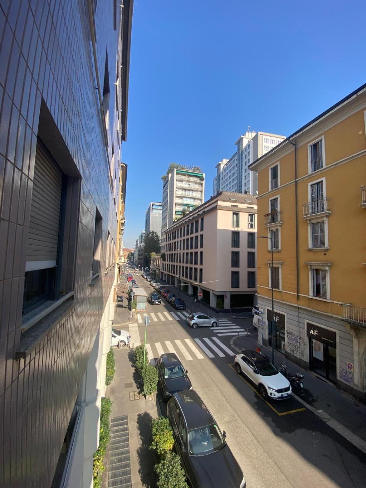 Lux Fara Leilighet Milano Eksteriør bilde